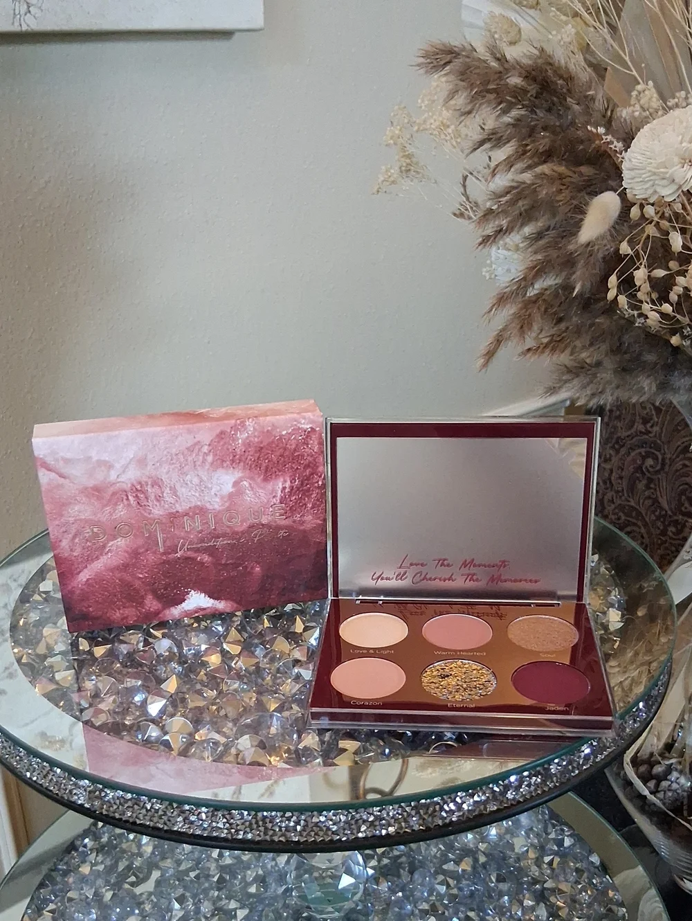 New Women's Dominique Cosmetics Unconditional Eyeshadow Palette Makeup